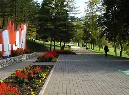 Relax University * Tuzla